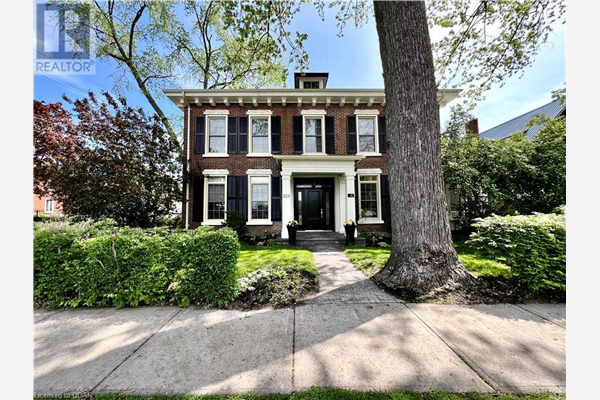 231 JOHN Street, Belleville
