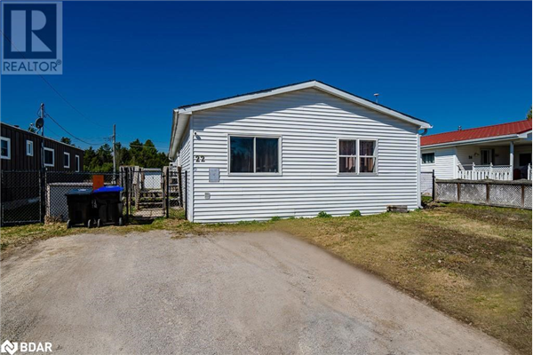 22 SHAMROCK Crescent, Angus