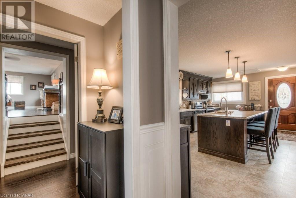 Listing 40399161 - Large Photo # 19