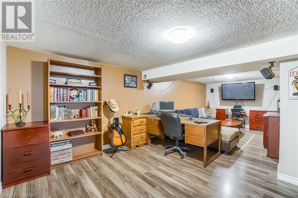 Listing 40399276 - Large Photo # 22