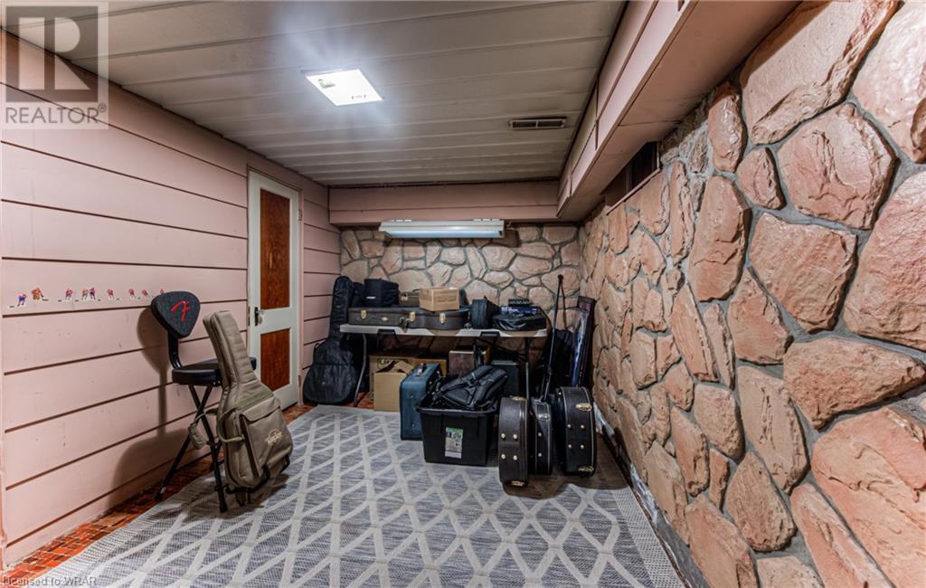 Listing 40399676 - Large Photo # 34