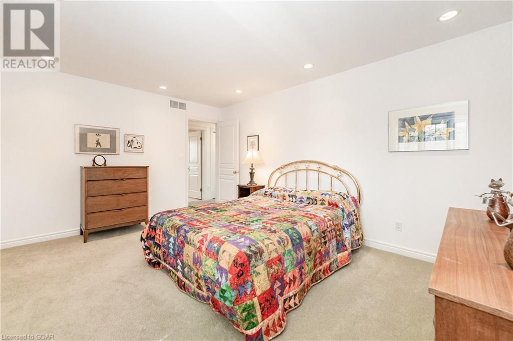 Listing 40399810 - Large Photo # 32