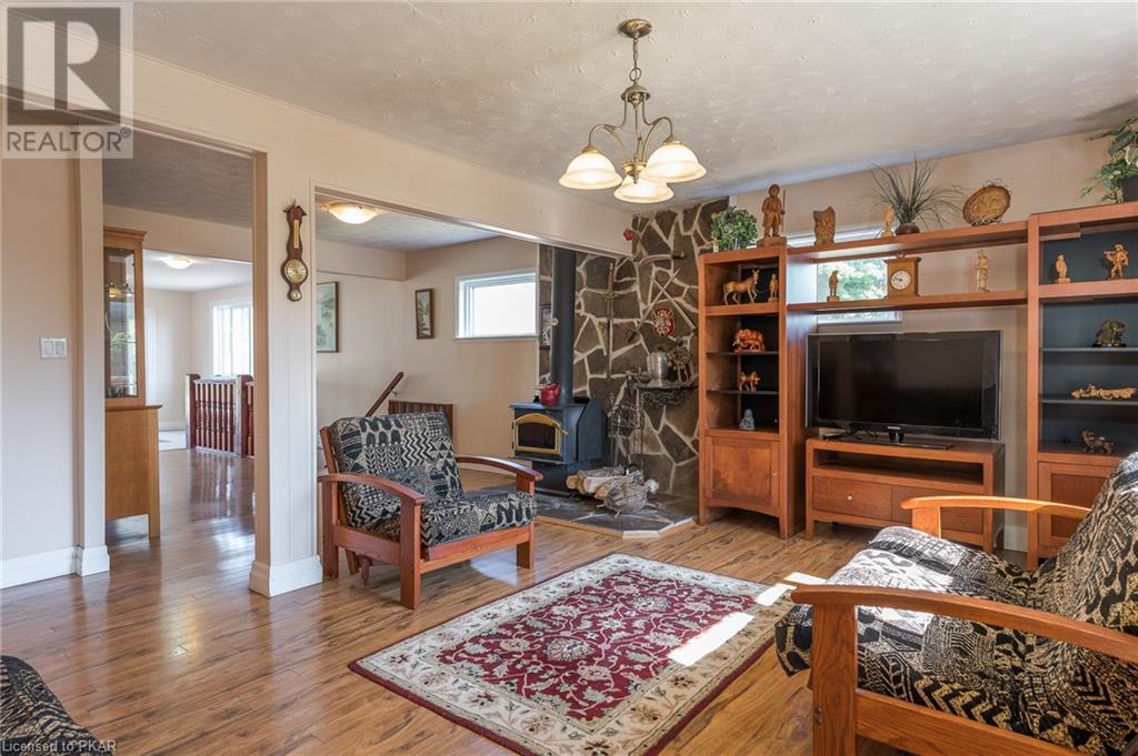 Listing 40400105 - Large Photo # 34