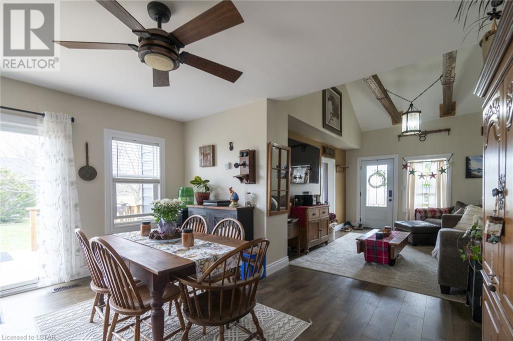 Listing 40401028 - Large Photo # 17