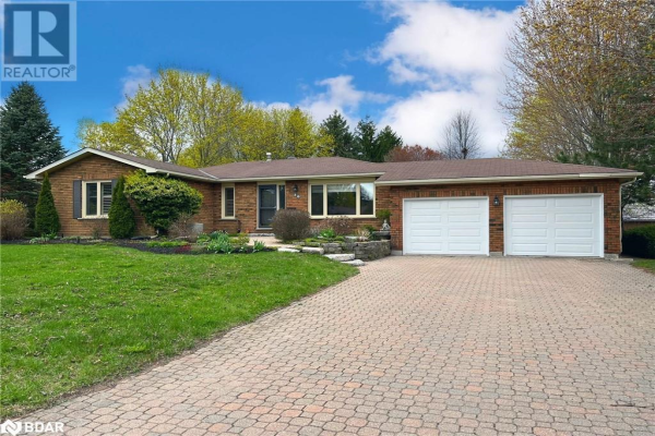 36 PRIEST Avenue, Springwater