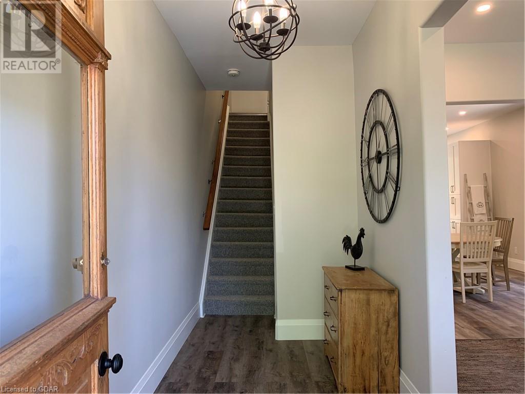 Listing 40401325 - Large Photo # 3
