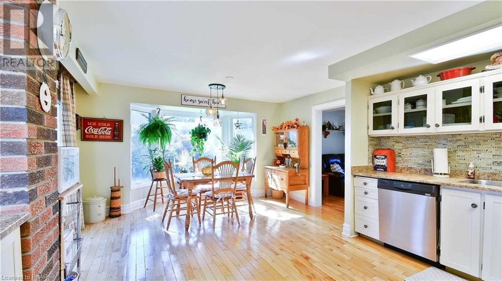 Listing 40401493 - Large Photo # 32
