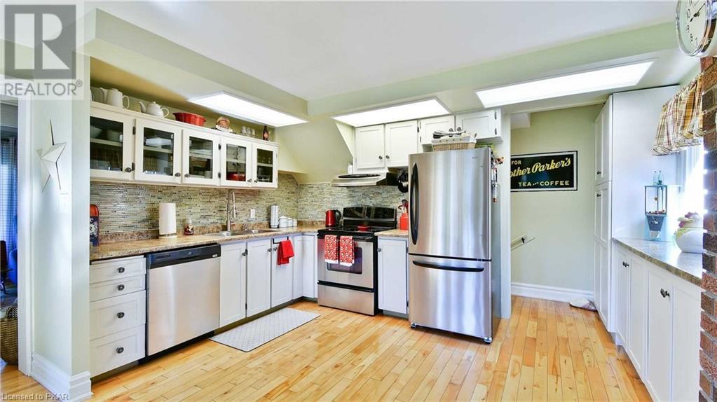 Listing 40401493 - Large Photo # 30