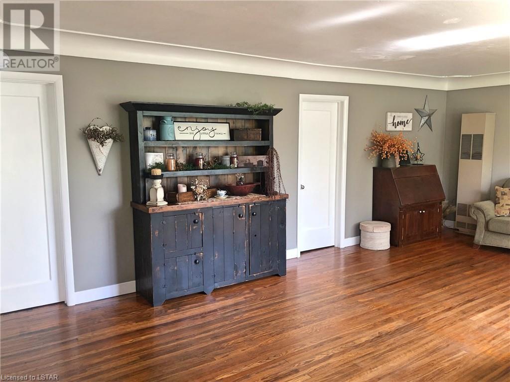 Listing 40402407 - Large Photo # 7