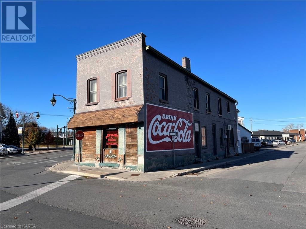 48 KING Street