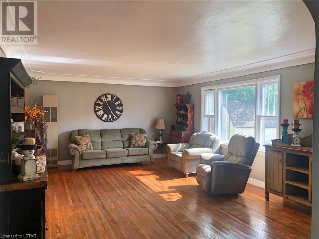 Listing 40402506 - Large Photo # 6