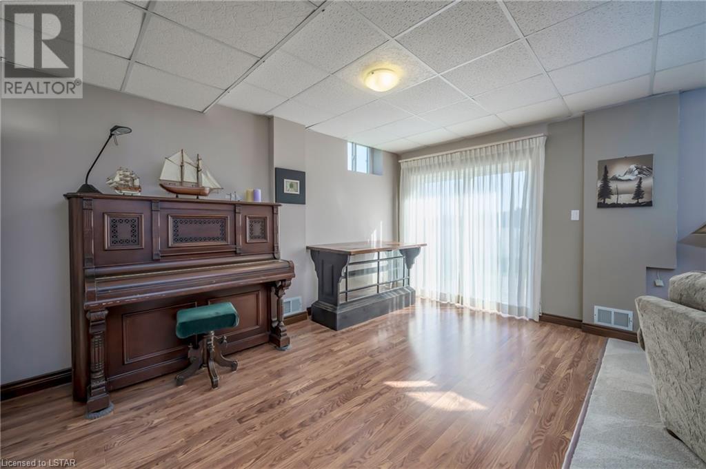 Listing 40403037 - Large Photo # 46