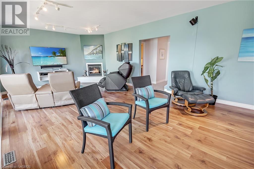 Listing 40403137 - Large Photo # 40