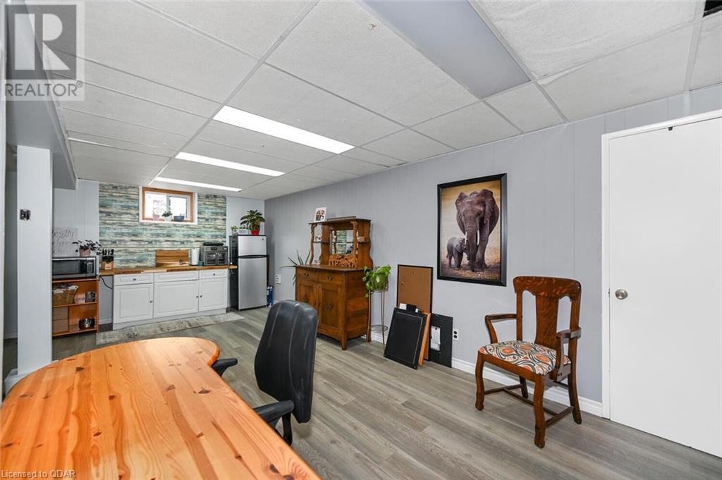 Listing 40403330 - Large Photo # 18