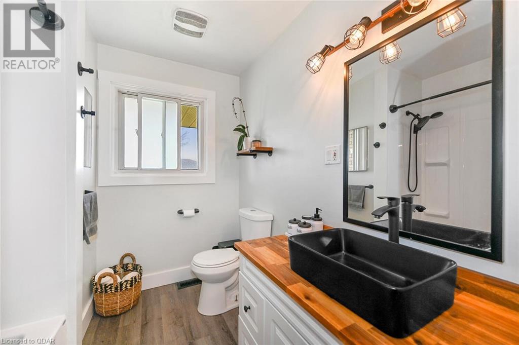 Listing 40403330 - Large Photo # 12