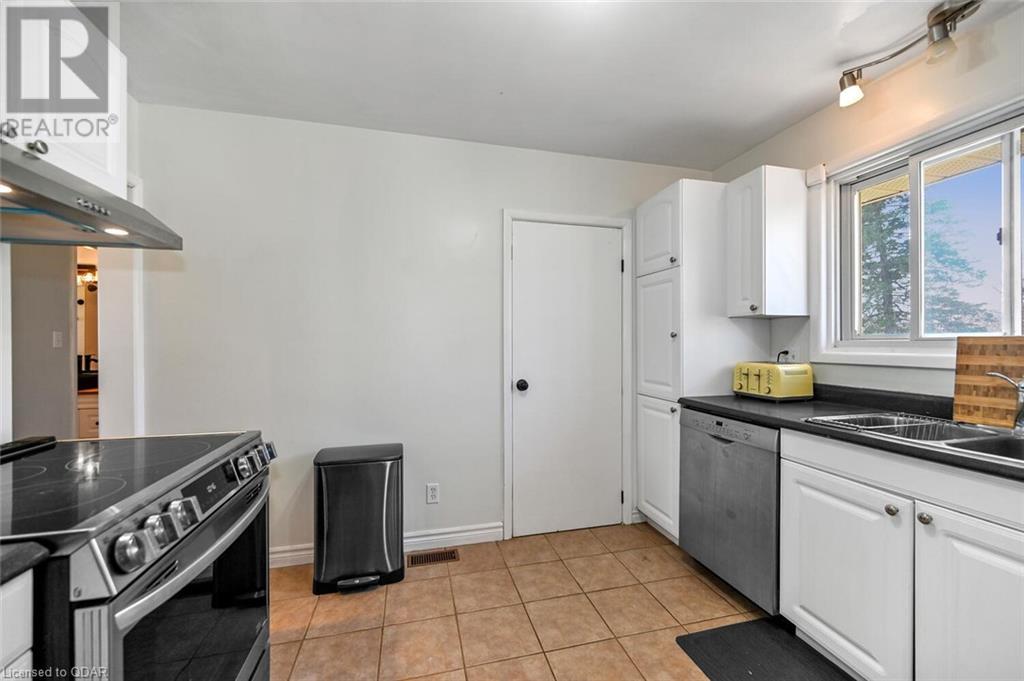 Listing 40403330 - Large Photo # 9
