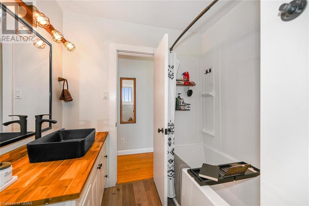 Listing 40403330 - Large Photo # 13