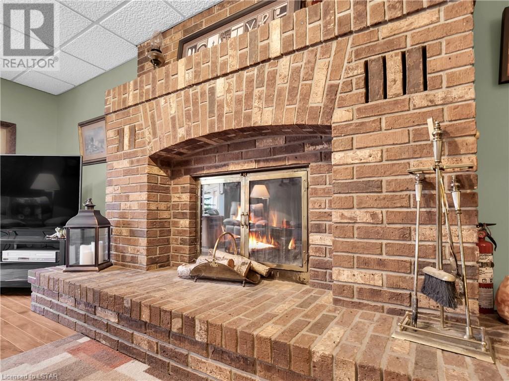 Listing 40403784 - Large Photo # 24