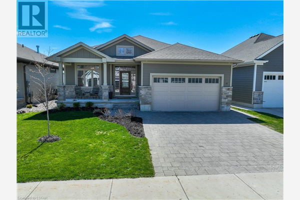 66 DEERFIELD Road, Grand Bend