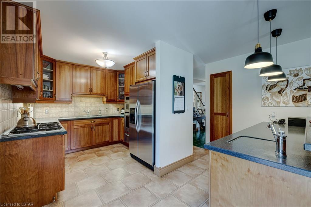 Listing 40404188 - Large Photo # 12