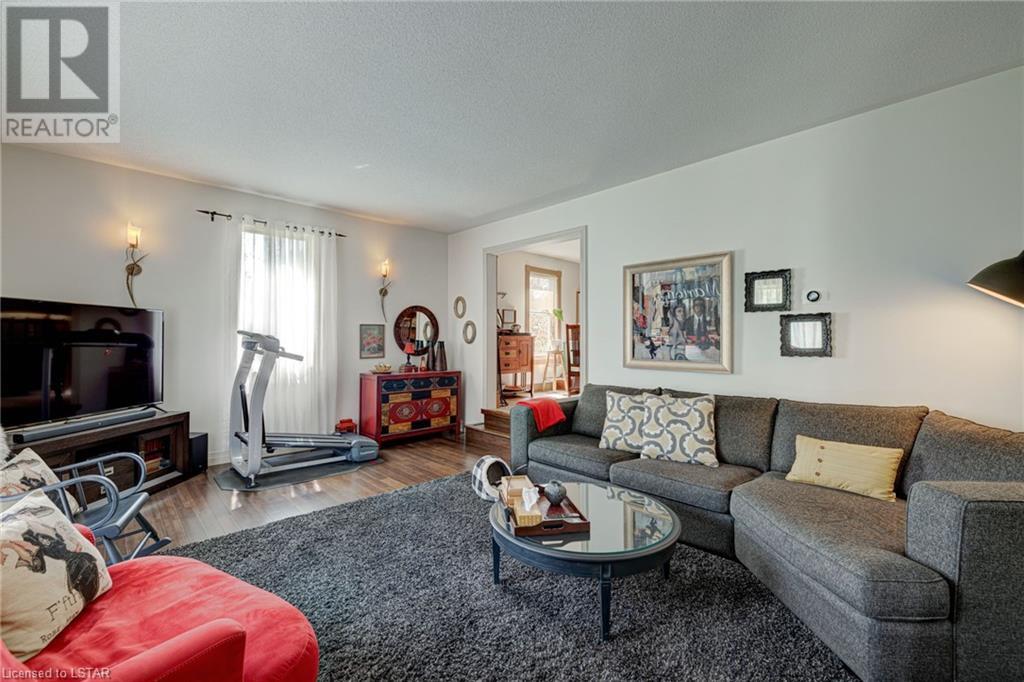 Listing 40404188 - Large Photo # 7