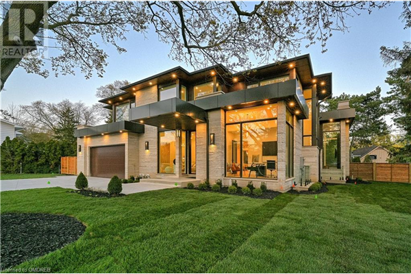 1304 HILLHURST Road, Oakville