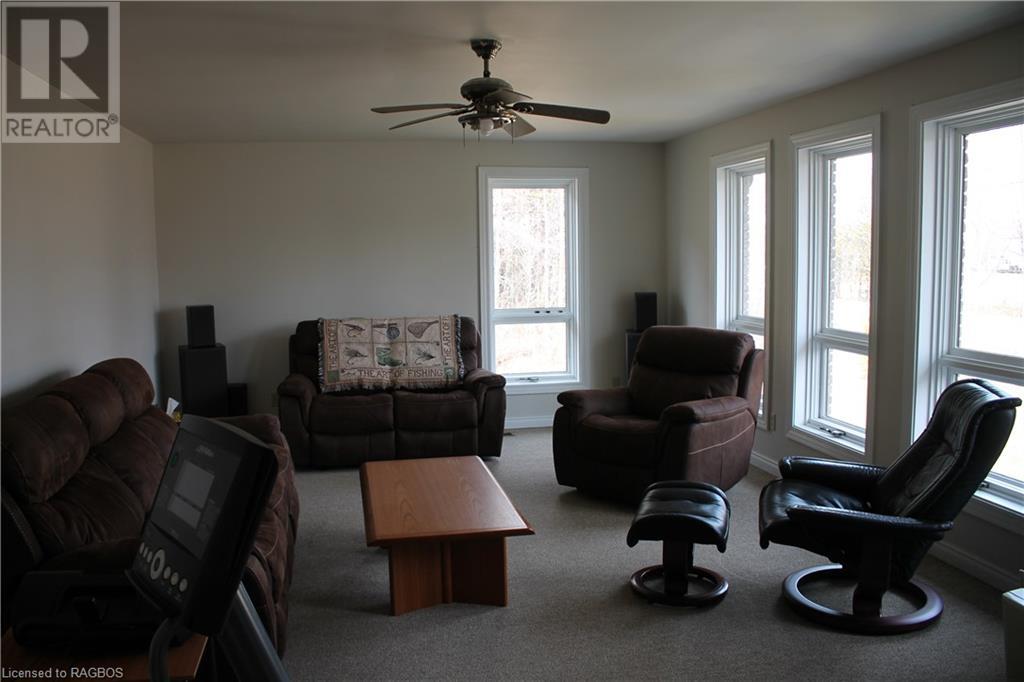 Listing 40406403 - Large Photo # 6