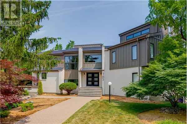 765 FRANKLINWAY Crescent, London