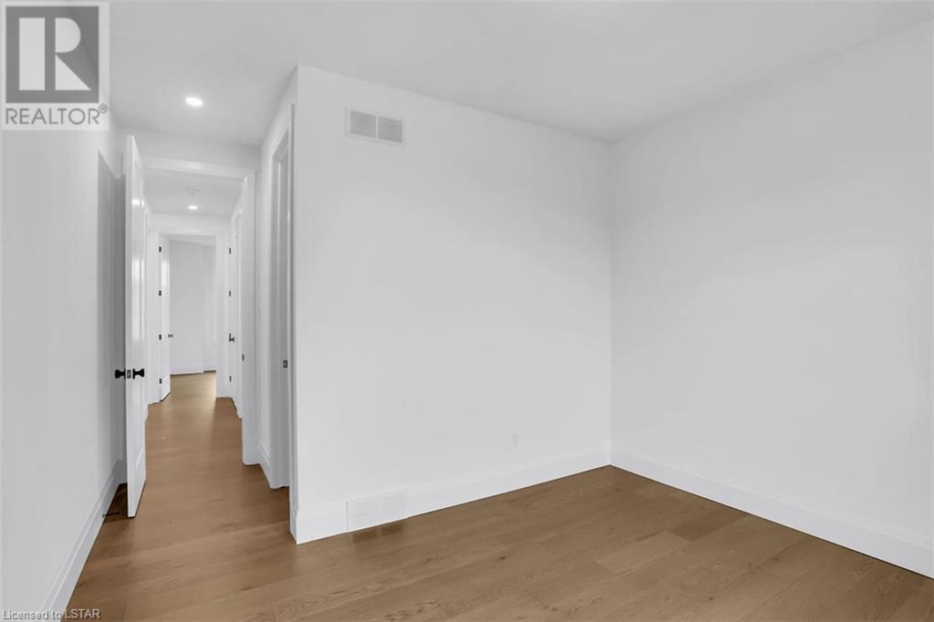 Listing 40406666 - Large Photo # 23