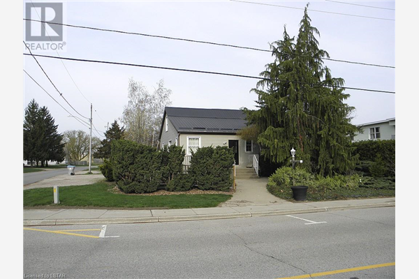 125 KING Street, Thedford