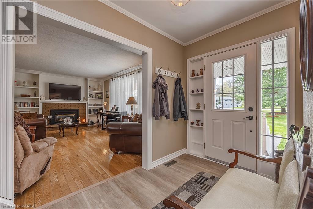 Listing 40408491 - Large Photo # 7
