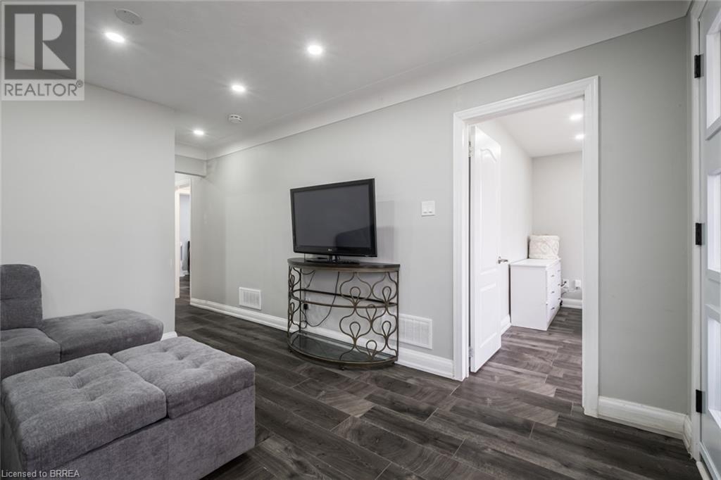 Listing 40408714 - Large Photo # 18