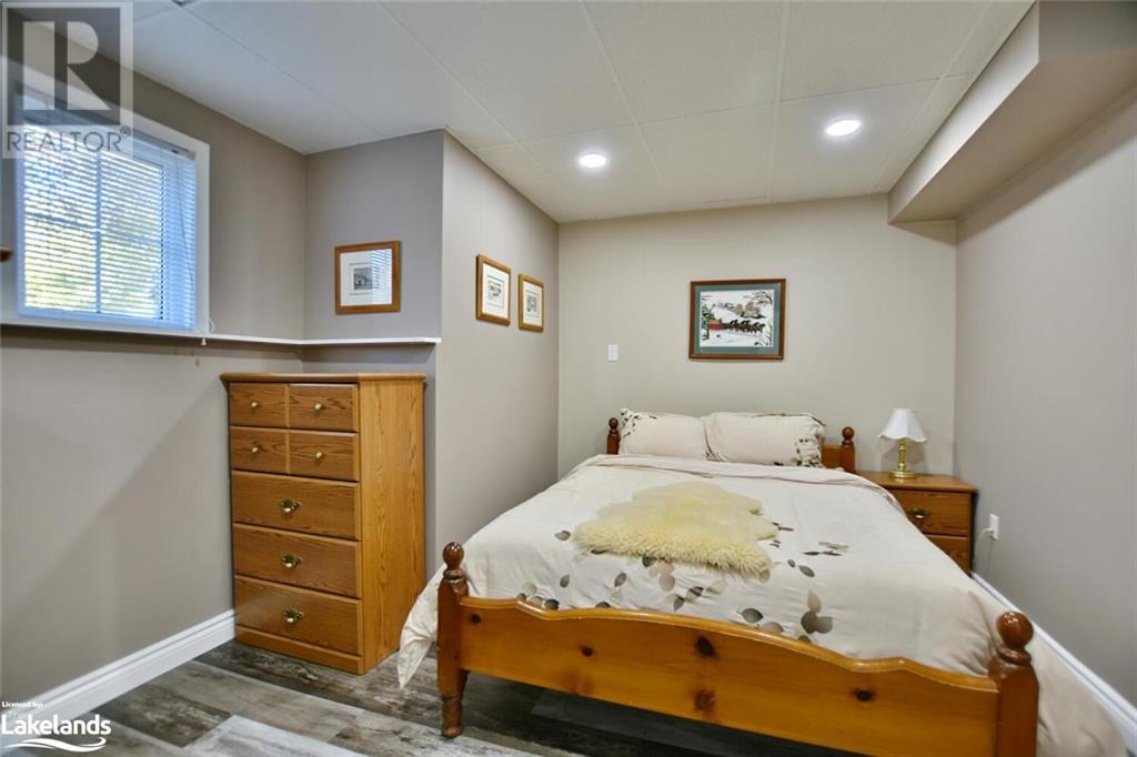 Listing 40409928 - Large Photo # 34