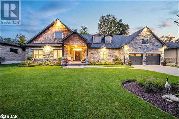 8 GRAY Lane, Barrie