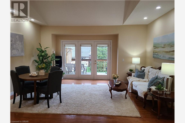 450 LAKEVIEW Drive Unit# 18, Woodstock