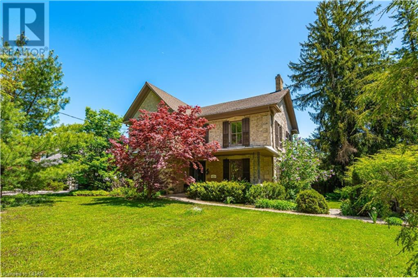 310 UNION Street E, Fergus