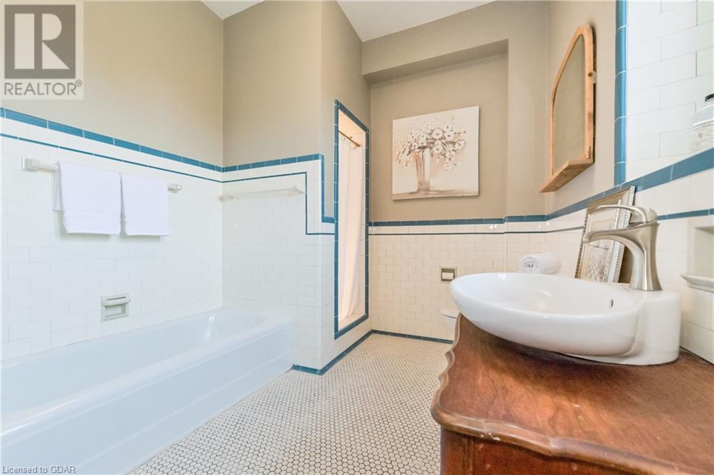 Listing 40410240 - Large Photo # 29