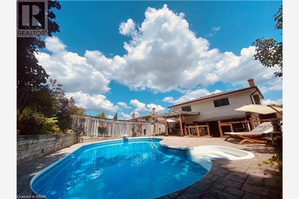 122 WESTVALE Drive, Waterloo