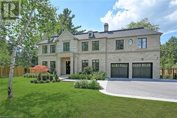 36 BARRINGHAM Drive, Oakville