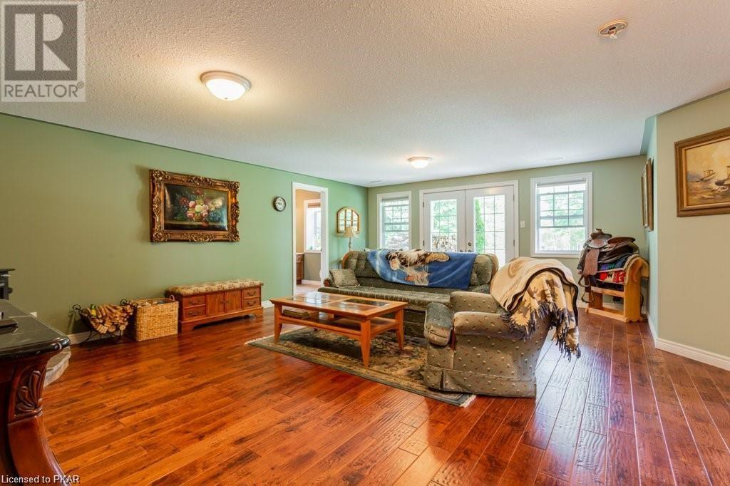 Listing 40410970 - Large Photo # 12