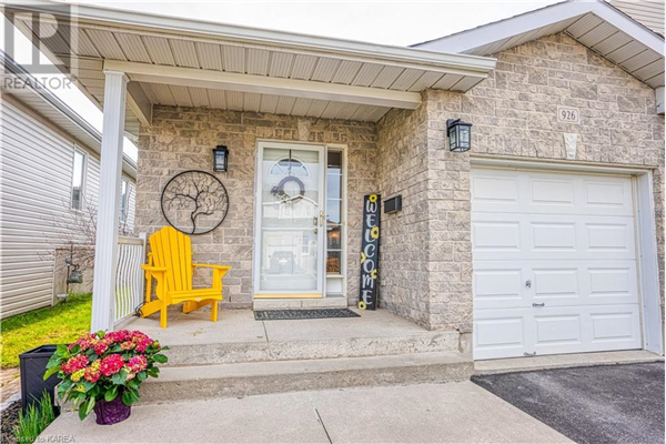 926 BLUFFWOOD Avenue, Kingston