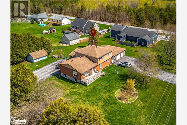 167 6 COUNTY Road S, Tiny