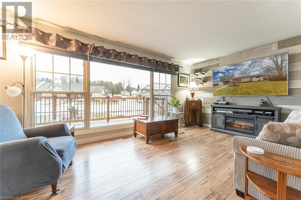 Listing 40411756 - Large Photo # 6