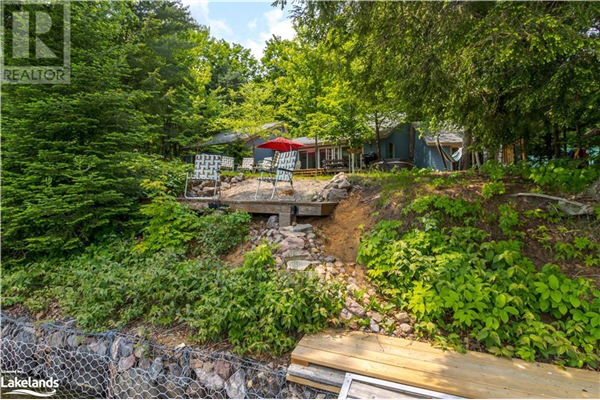 6252 HALIBURTON LAKE Road, Haliburton