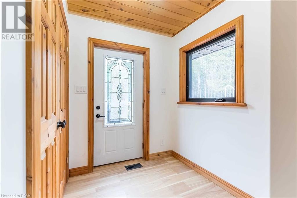 Listing 40413108 - Large Photo # 3