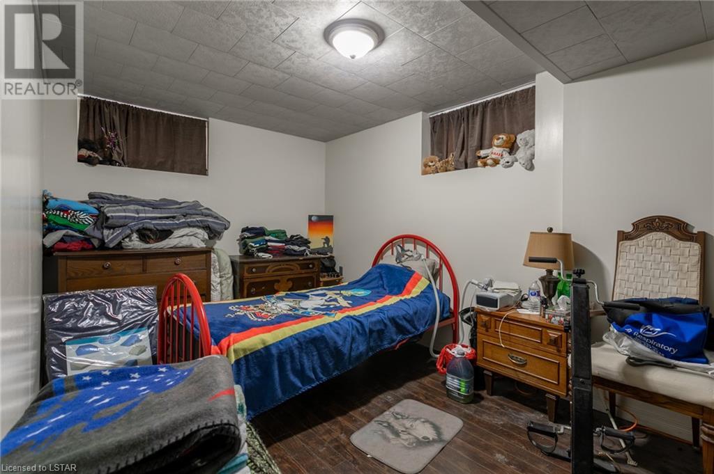 Listing 40413181 - Large Photo # 36