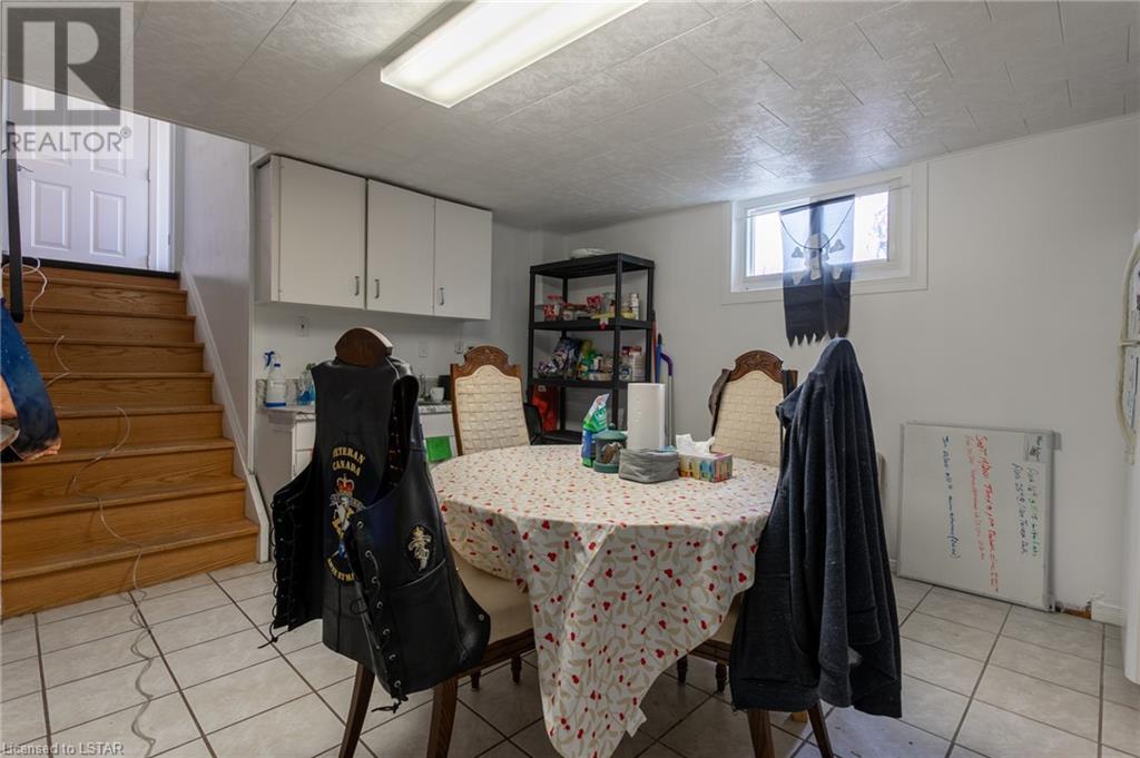 Listing 40413181 - Large Photo # 30
