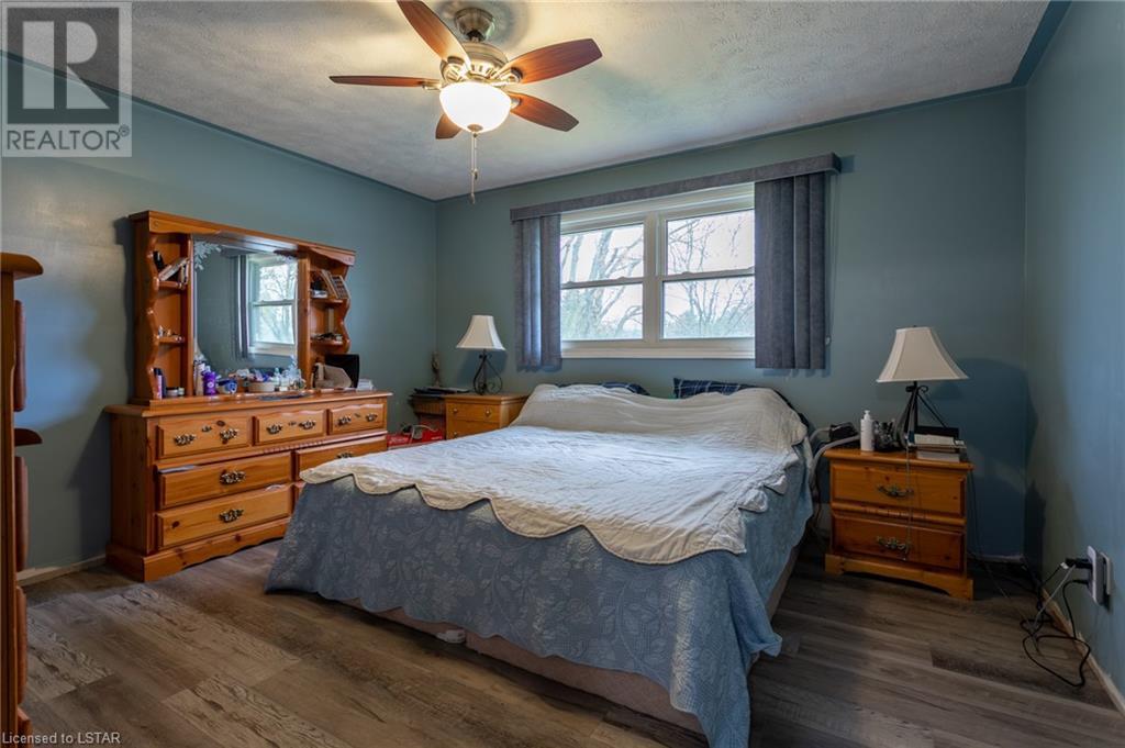 Listing 40413181 - Large Photo # 17
