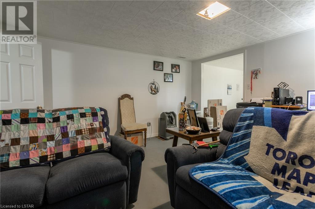 Listing 40413181 - Large Photo # 34