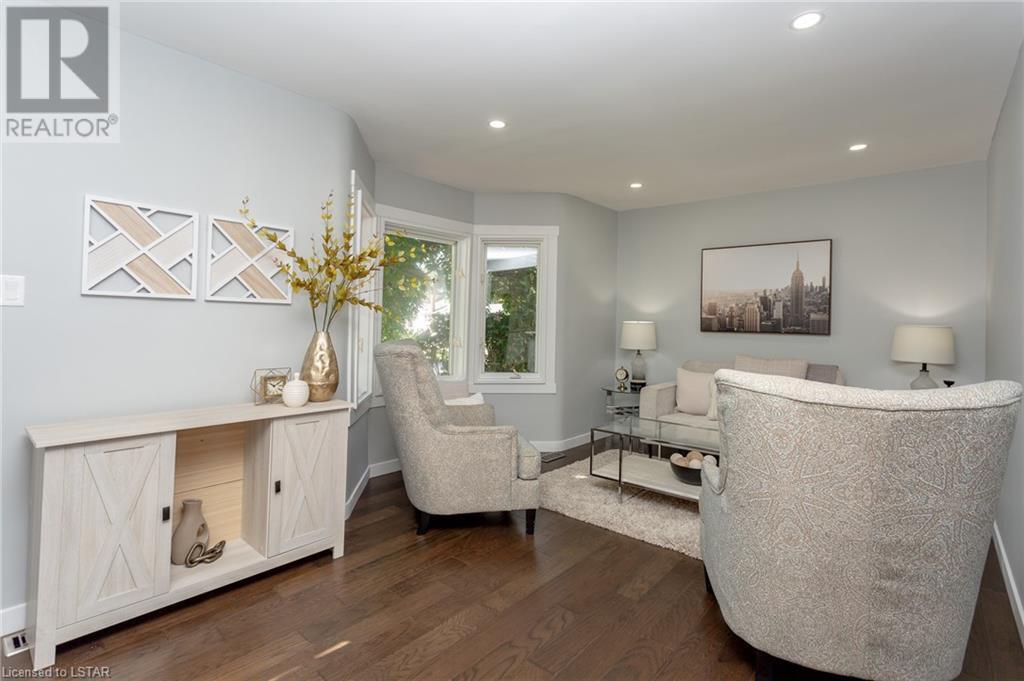 Listing 40413399 - Large Photo # 10